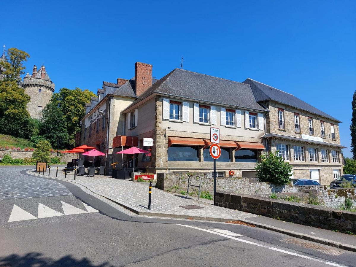 Hotel Restaurant Du Lac Combourg Exterior foto